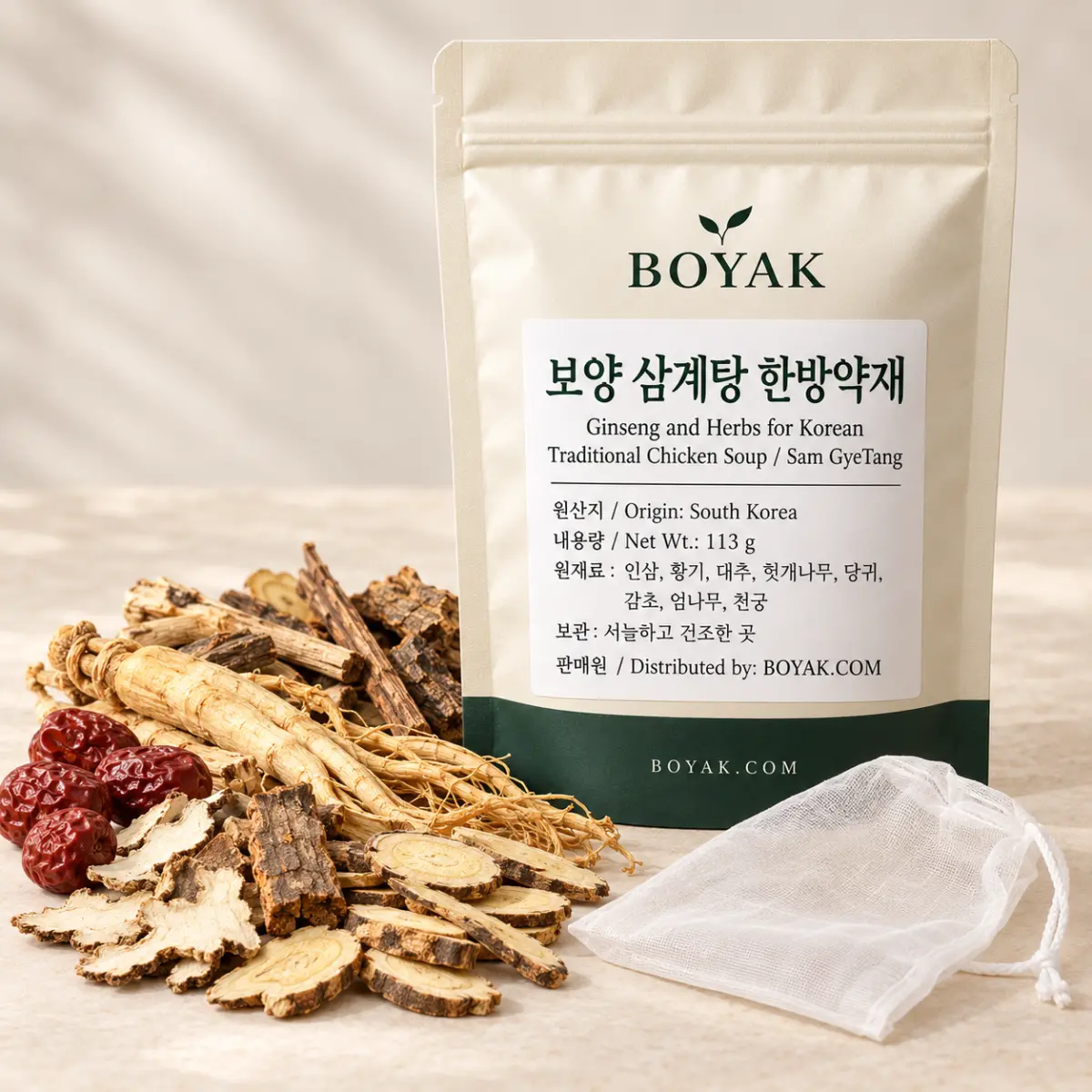 보양 삼계탕 한방약재 / Ginseng and Herbs for Korean Traditional Chicken Soup / Sam GyeTang